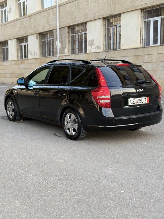 Kia Ceed SW, 1.6 L, 2007 il, 340 000 km — Avtomobillər, Bakı (4)