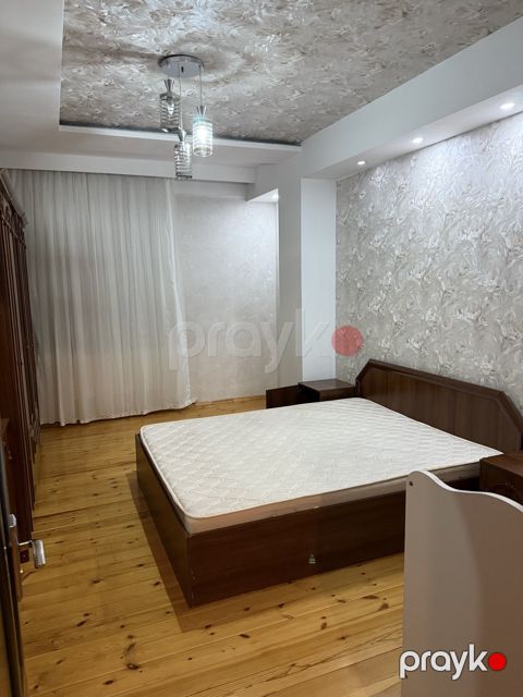 İcarəyə verilir 3 otaqlı yeni tikili 90 m²