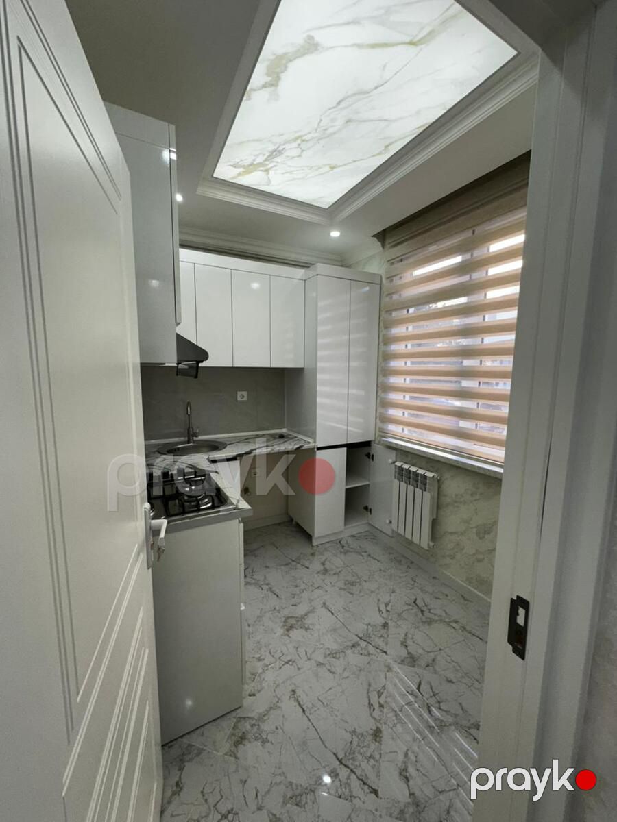 Satılır 2 otaqlı köhnə tikili 58 m² — Mənzil, Bakı (11)