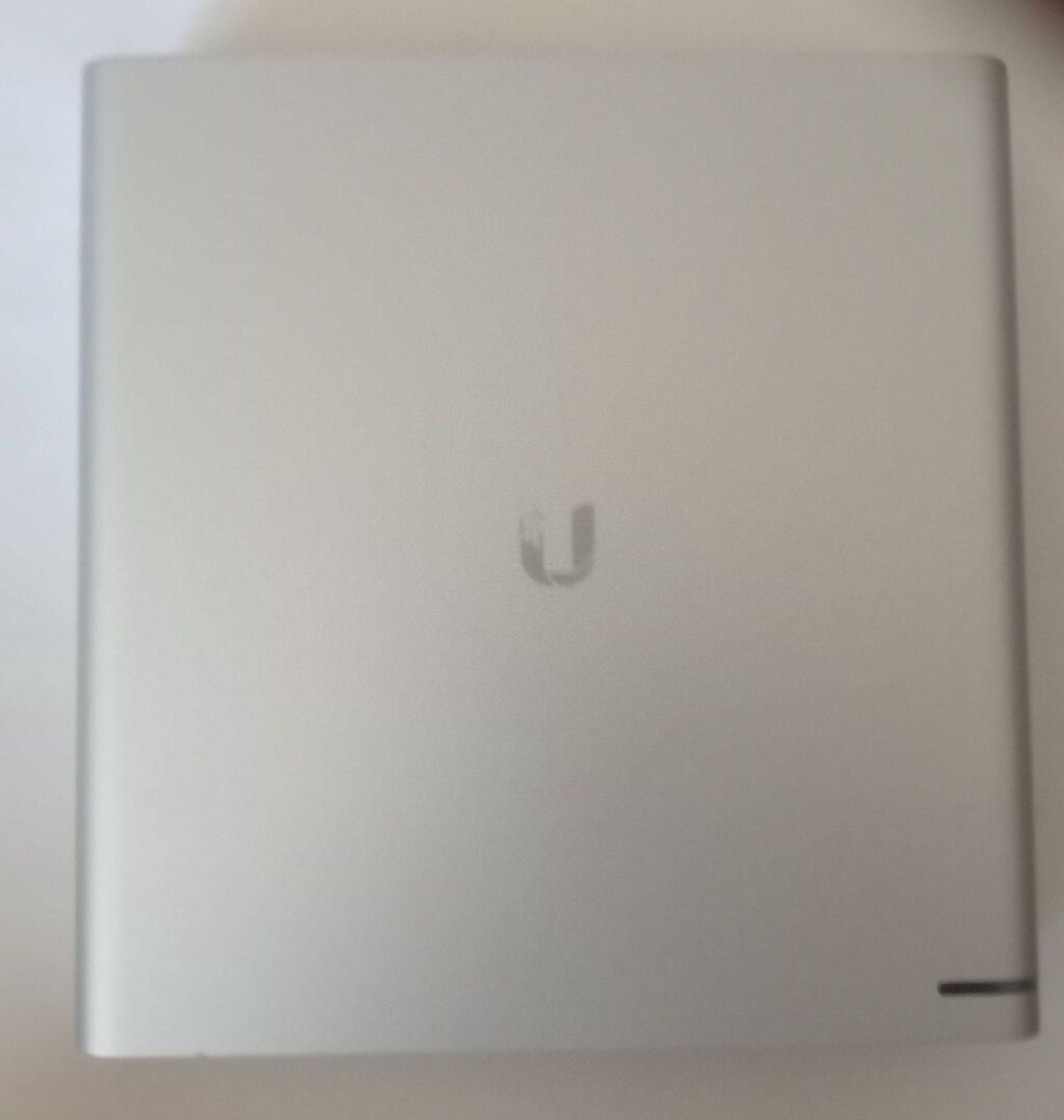Ubiquiti UniFi Cloud Key Gen2 Plus (UCK-G2-PLUS) Ubiquiti UniFi Cloud — Şəbəkə və server avadanlığı, Bakı (2)