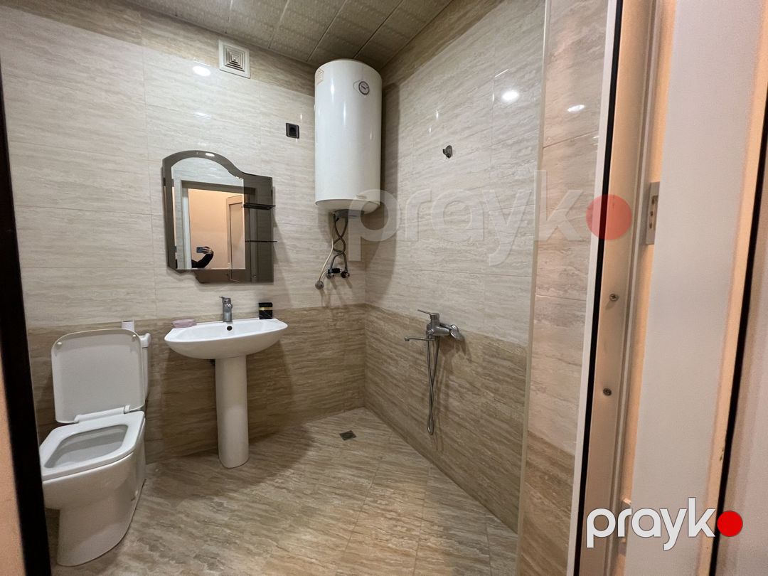 Satılır 1 otaqlı köhnə tikili 42 m² — Mənzil, Bakı (8)