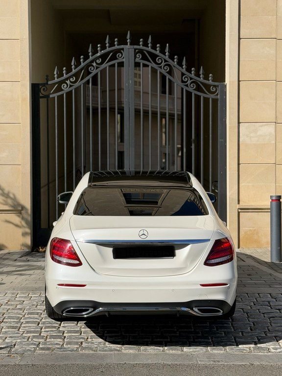 Mercedes E 200 d, 2.0 L, 2017 il, 153 500 km — Avtomobillər, Bakı (4)