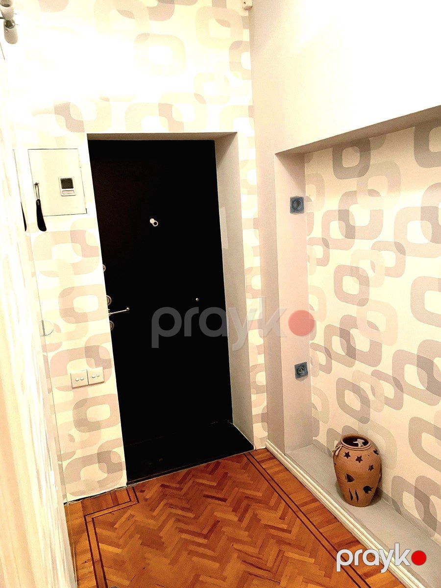 Satılır 3 otaqlı köhnə tikili 100 m² — Mənzil, Bakı (8)