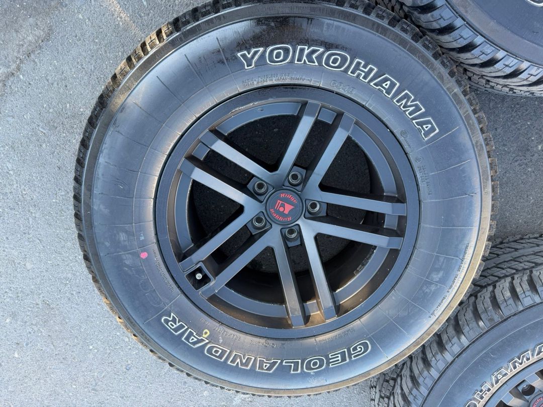 Jeep wrangler təkəri 285/65 R17 — Ehtiyat hissələri və aksesuarlar, Bakı (4)