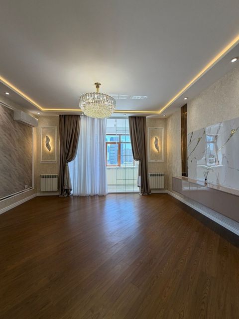 Satılır 3 otaqlı yeni tikili 108 m² — Bakı
