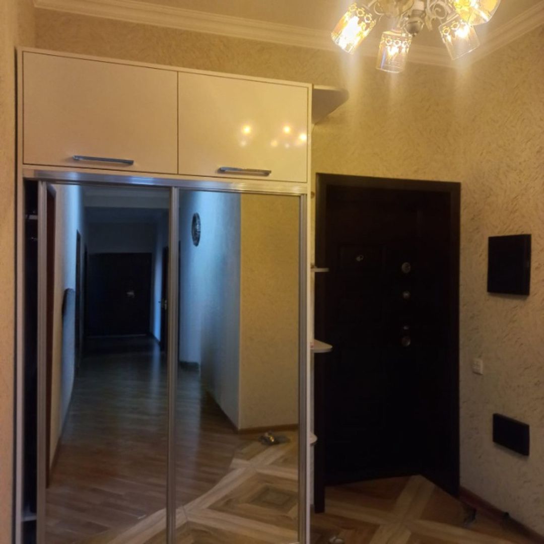 Satılır 4 otaqlı yeni tikili 141 m² — Mənzil, Bakı (4)