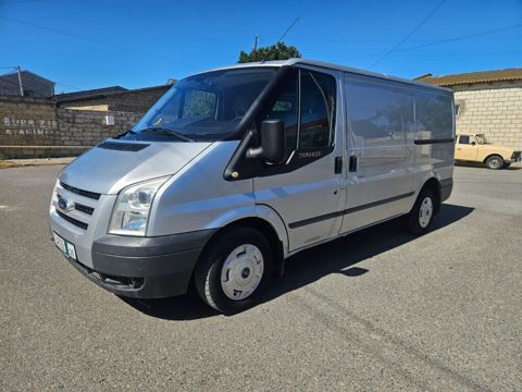 Ford Transit: 2.2 l 2009 il 302000 km Mikroavtobus — Digah