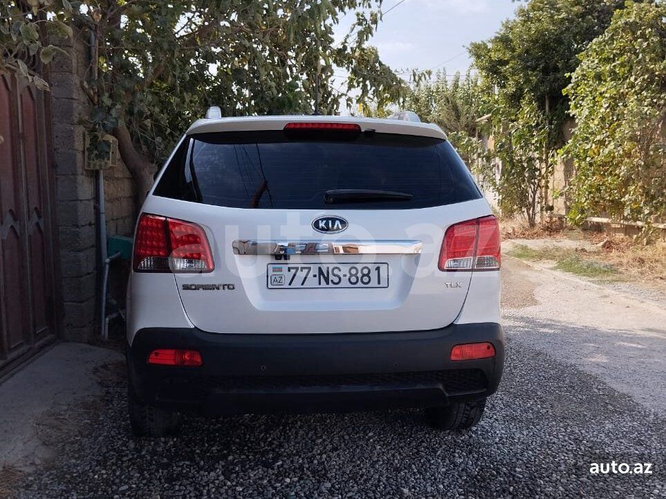 Kia Sorento, 2011 — Avtomobillər, Bakı (8)