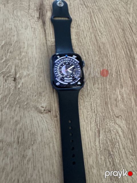 Apple Watch ağıllı saat 7 ci series - Model: Apple Watch (kvadrat — Digah