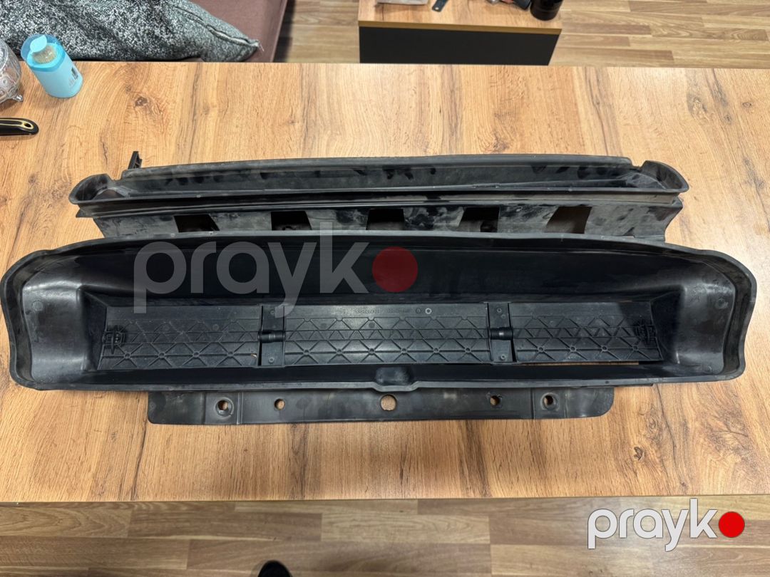 Land Rover Defender P400 alt jalüz — Ehtiyat hissələri və aksesuarlar, Bakı (2)