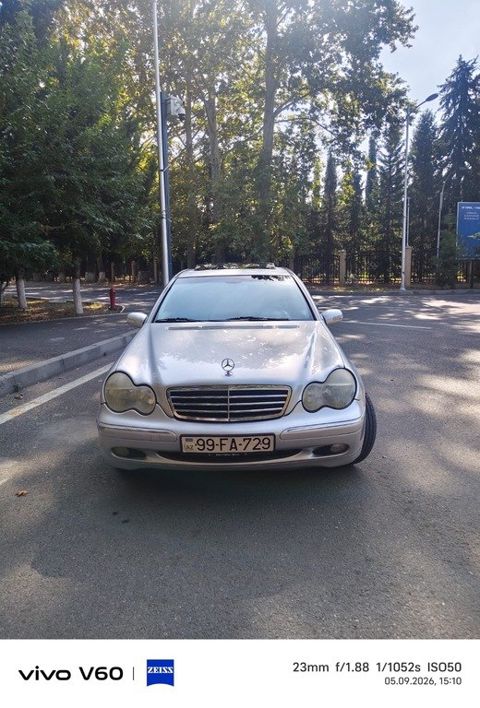 Mercedes C 240, 2.6 L, 2001 il, 150 000 km — Bakı