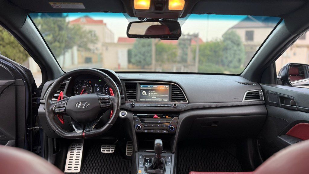 Hyundai Avante, 1.6 L, 2017 il, 114 000 km — Avtomobillər, Bakı (7)