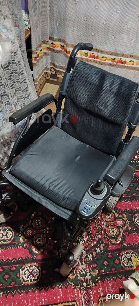 Elektrik əlil arabası - Joysticklə idarə olunan elektrik sürüş — Digah