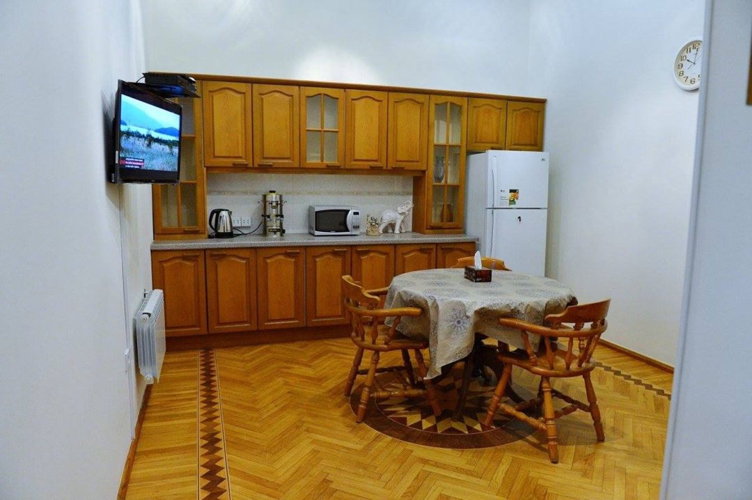 İcarəyə verilir obyekt 250 m² — Əmlak, Bakı (2)