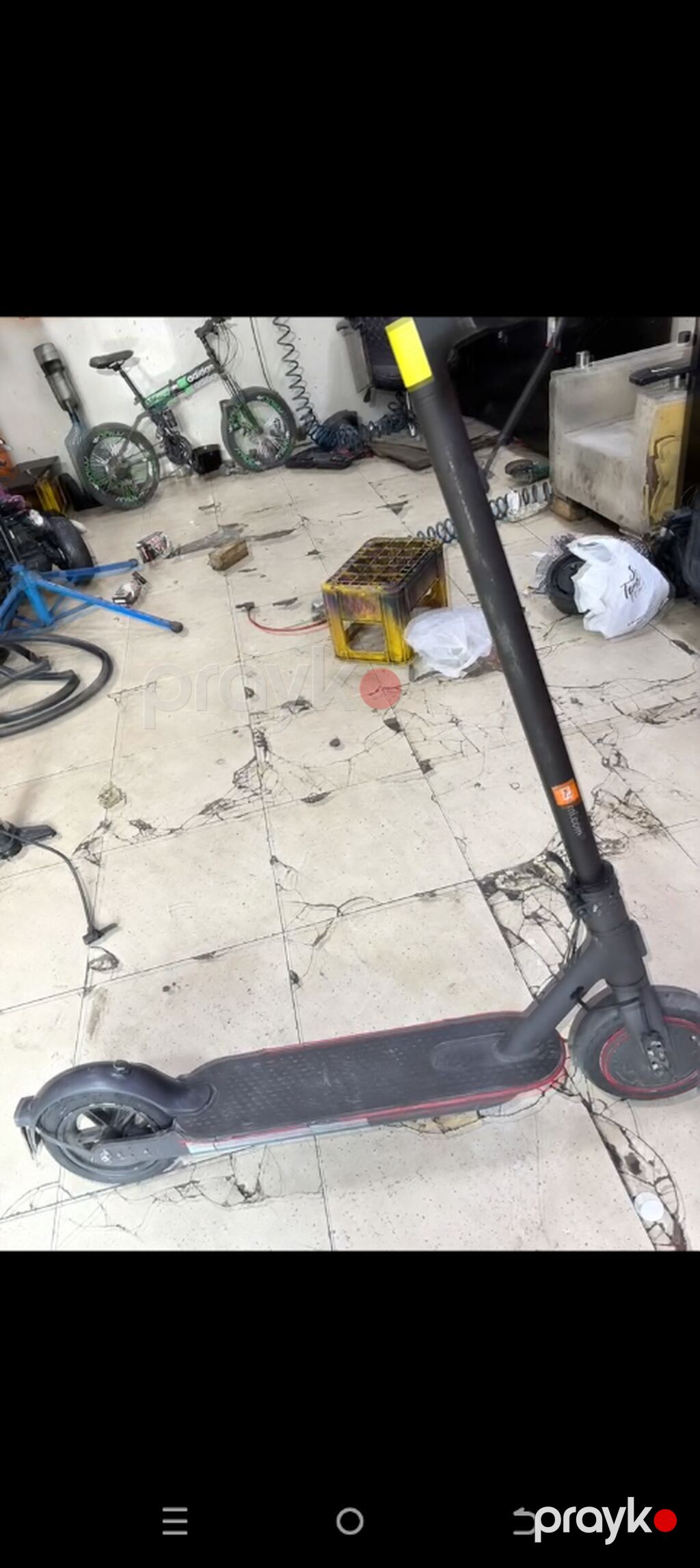 Xiomi pro 2 madeli yenidir hec bir prablemi yoxdur vacib pul lazimdir — Mopedlər və skuterlər, Bakı (3)