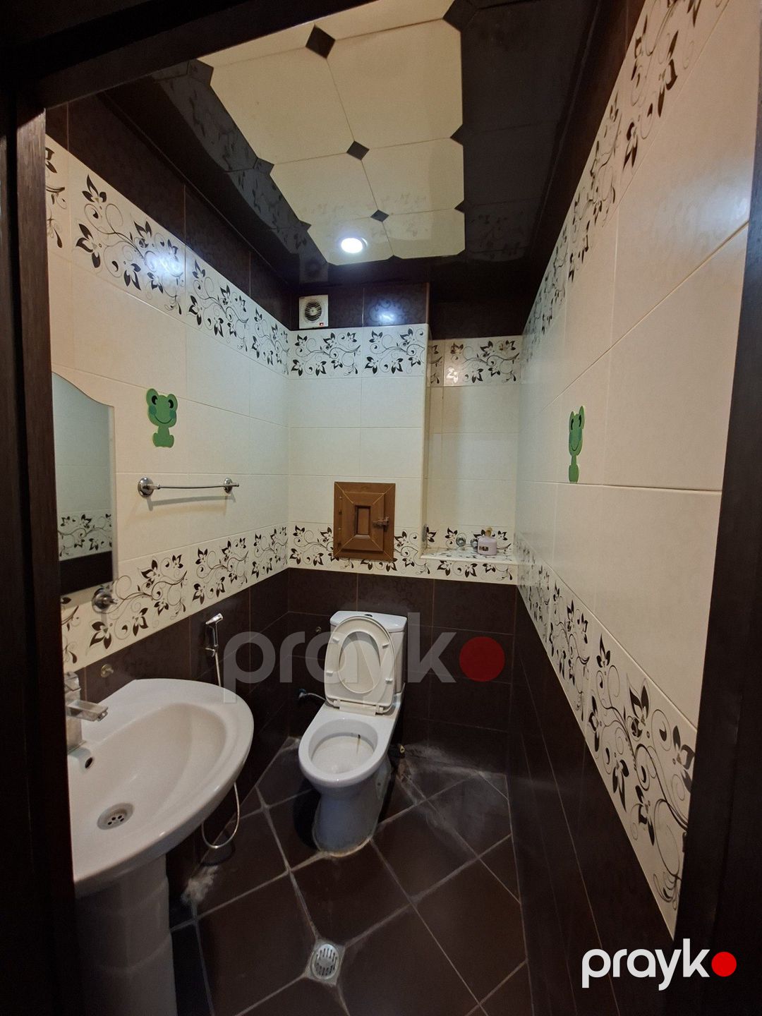 Satılır 2 otaqlı köhnə tikili 72 m² — Mənzil, Bakı (7)