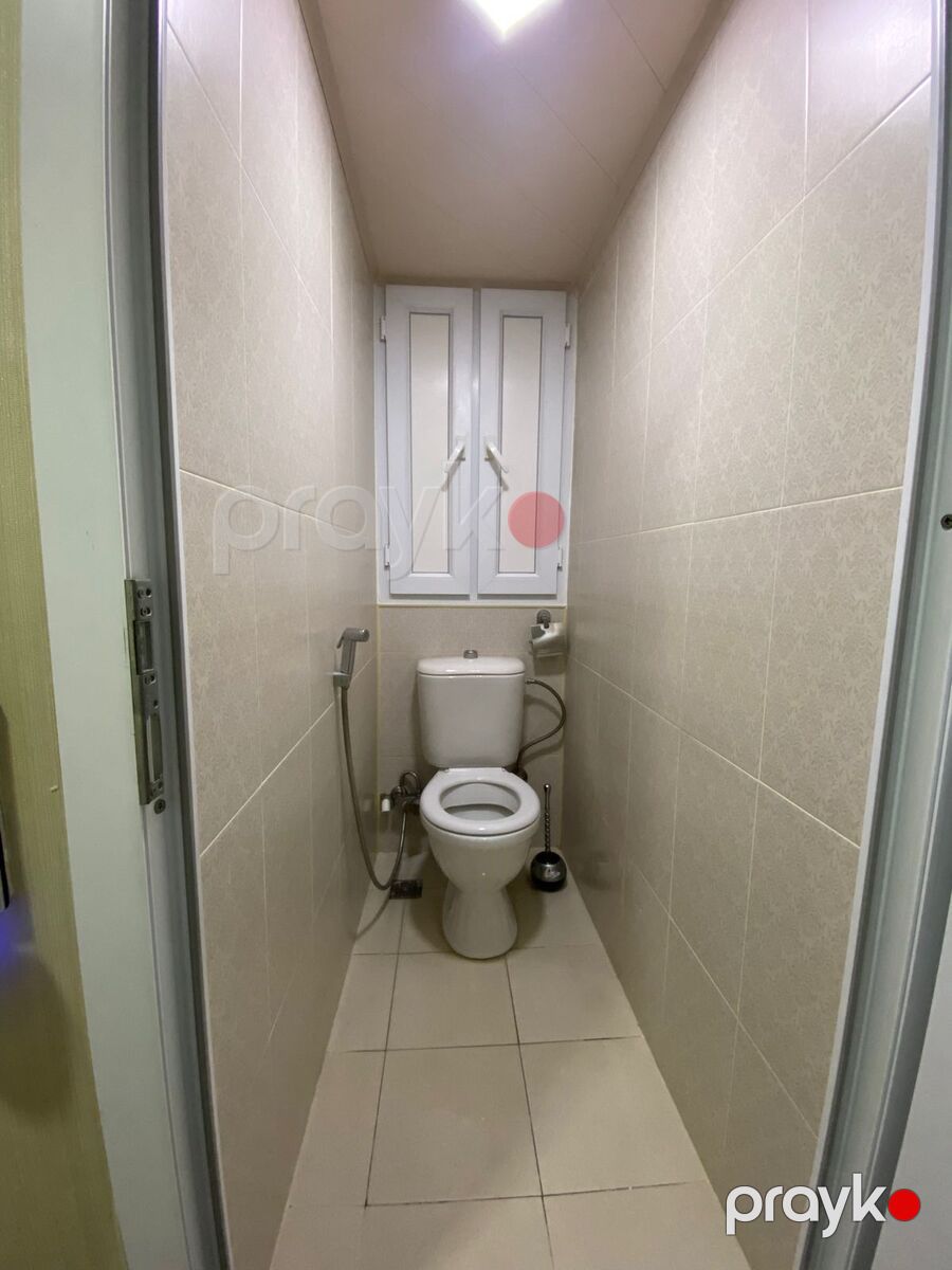 Satılır 4 otaqlı köhnə tikili 135 m² — Mənzil, Bakı (3)
