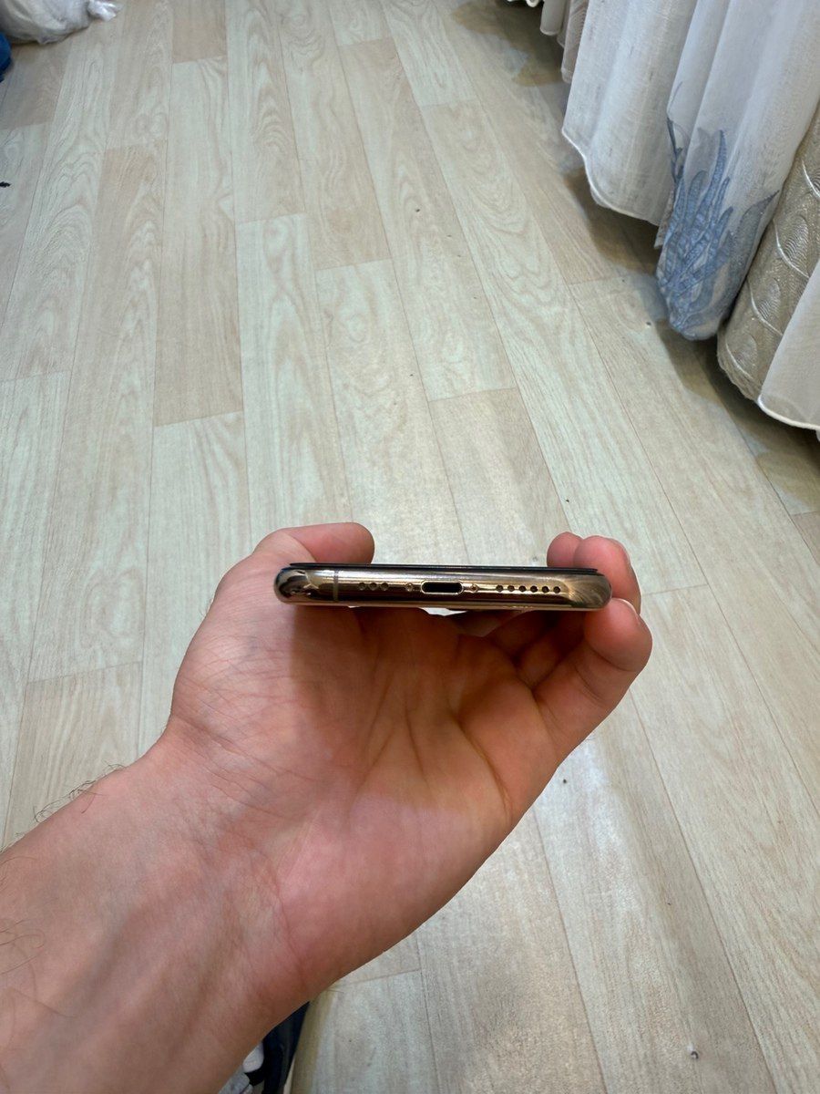Apple iPhone 11 Pro Gold 256GB/4GB — Smartfonlar, Bakı (6)