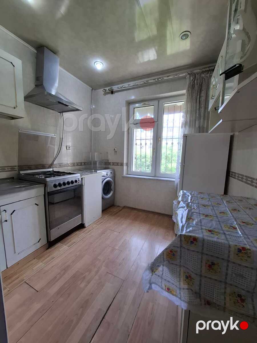 Satılır 4 otaqlı köhnə tikili 80 m² — Mənzil, Bakı (9)