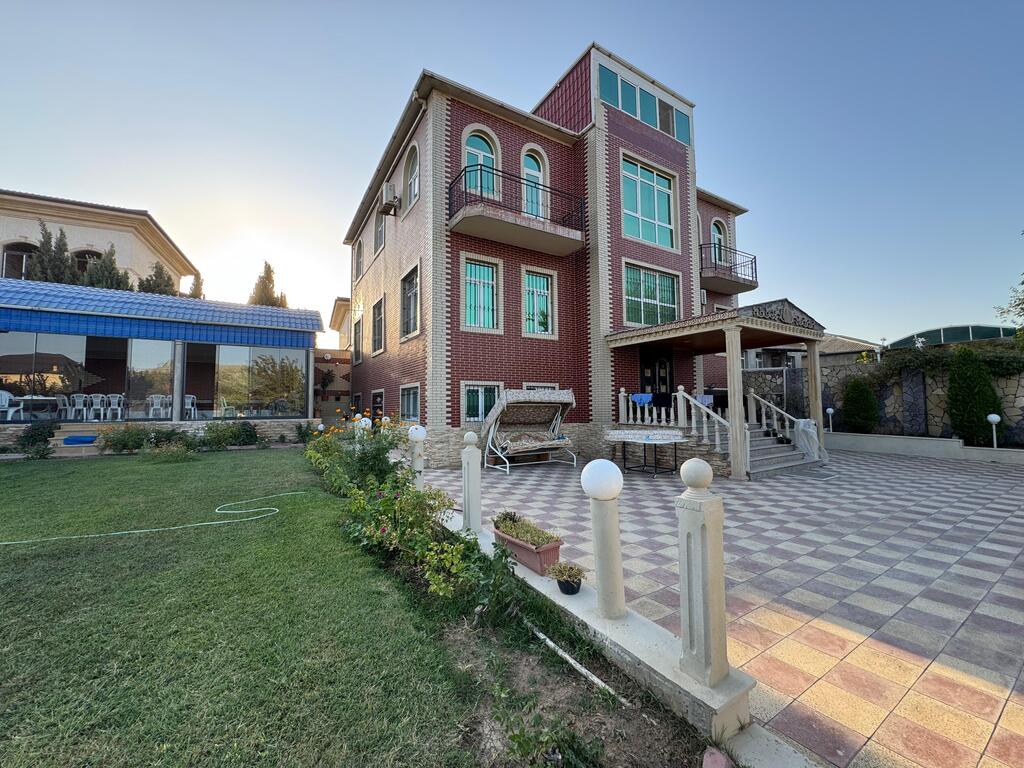 Satılır 7 otaqlı həyət evi/bağ evi 340 m² — Ev, villa, Bakı (2)