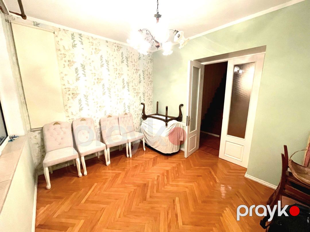 Satılır 3 otaqlı köhnə tikili 100 m² — Mənzil, Bakı (11)