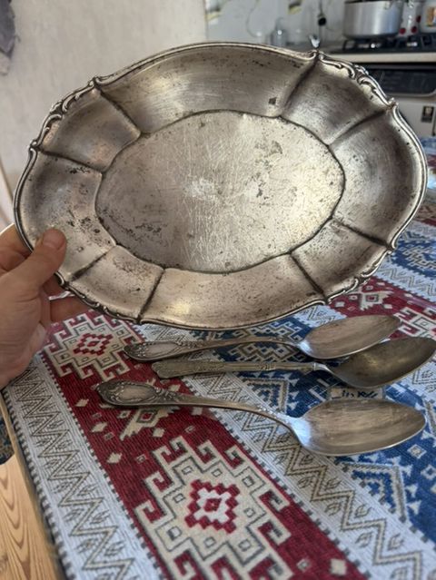 Kolleksiya üçün klassik metal süfrə dəsti - Tərkib: 1 ədəd oval — Digah