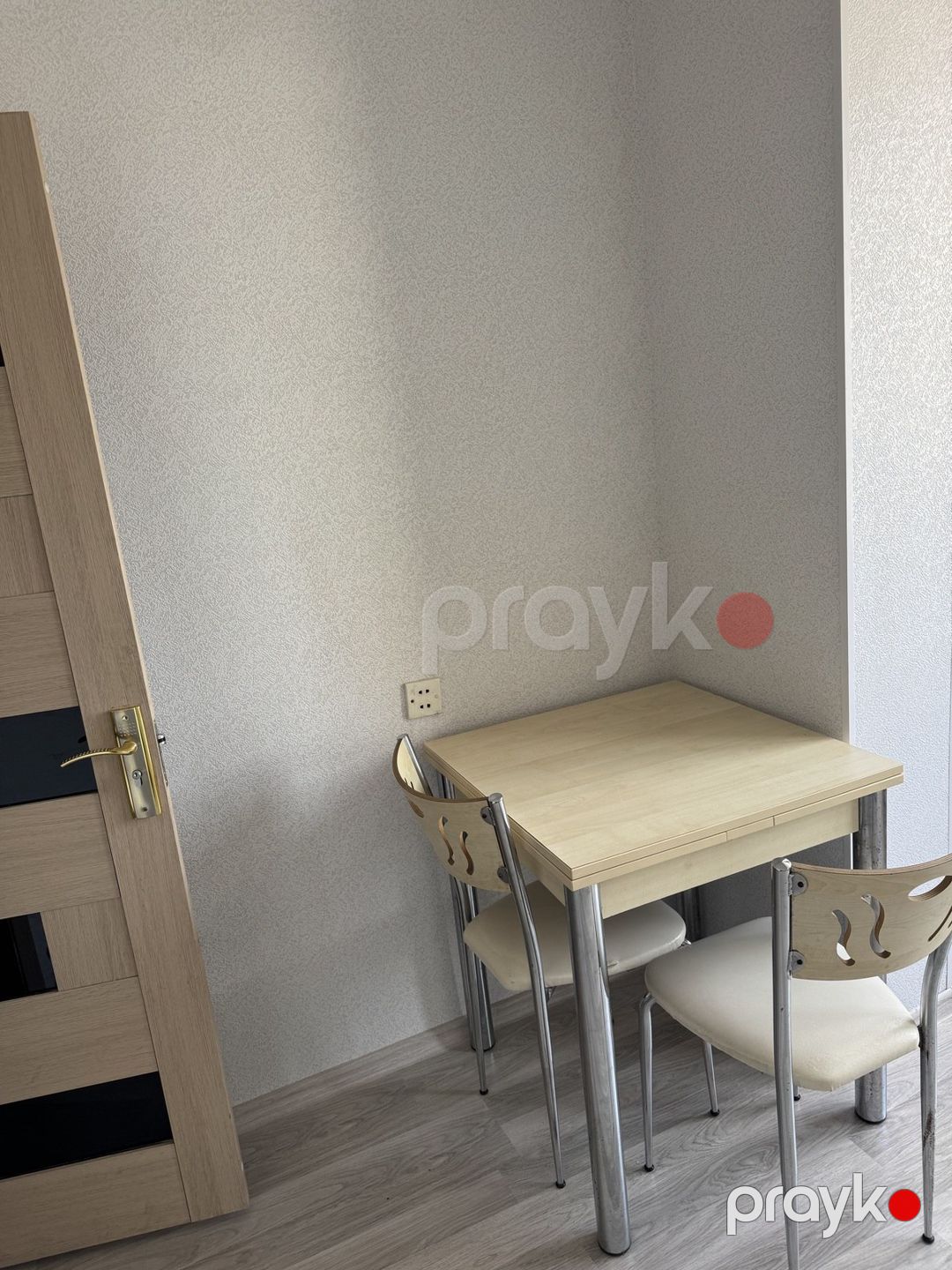 İcarəyə verilir 2 otaqlı köhnə tikili 70 m² — Mənzil, Bakı (2)