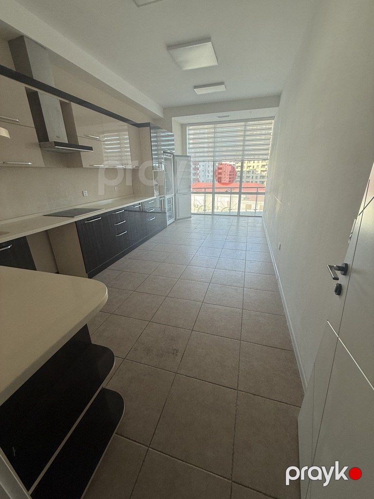 Satılır 4 otaqlı yeni tikili 213 m² — Mənzil, Bakı (9)