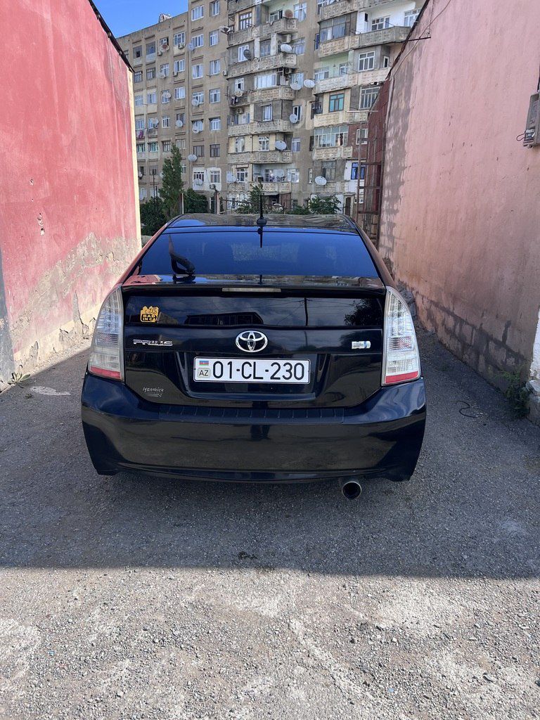 Toyota Prius, 1.8 L, 1.3 kWh, 2010 il, 300 000 km — Avtomobillər, Bakı (4)