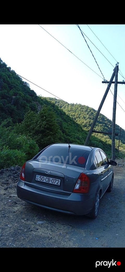 Hyundai Accent: 1.6 l 2009 il Sedan — Kürdəmir