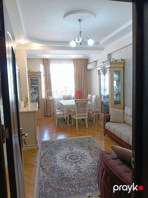 Satılır 2 otaqlı yeni tikili 73 m²