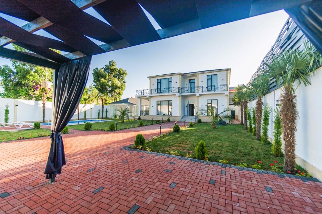 Satılır 6 otaqlı həyət evi/bağ evi 300 m² — Ev, villa, Bakı (2)