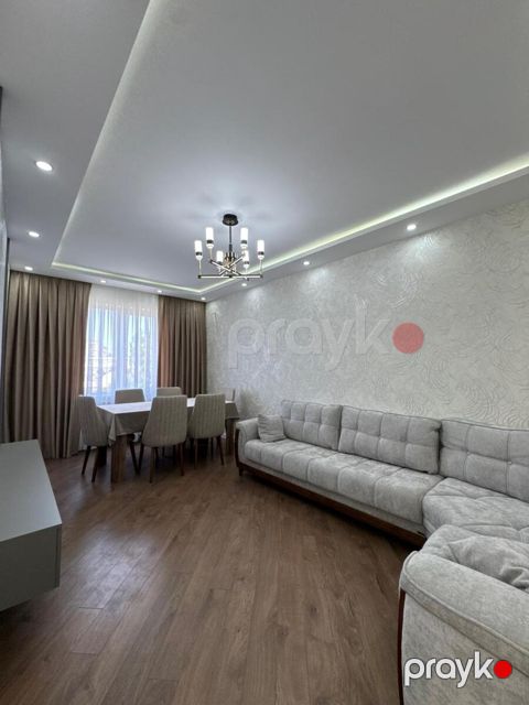 Satılır 3 otaqlı köhnə tikili 85 m²
