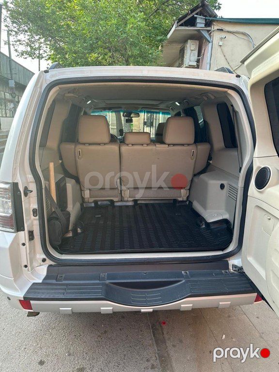 Mitsubishi Pajero, 3.5 L, 2010 il, 190 000 km — Avtomobillər, Bakı (4)