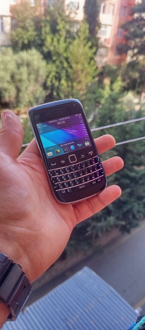 Blackberry Bold 9790 Black 8GB — Bakı