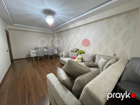 Satılır 3 otaqlı yeni tikili 130 m²