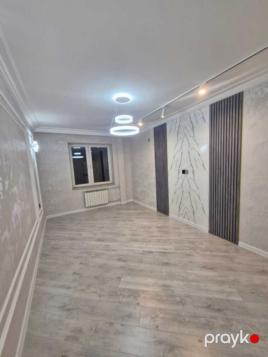 Satılır 4 otaqlı köhnə tikili 80 m² — Mənzil, Bakı (3)