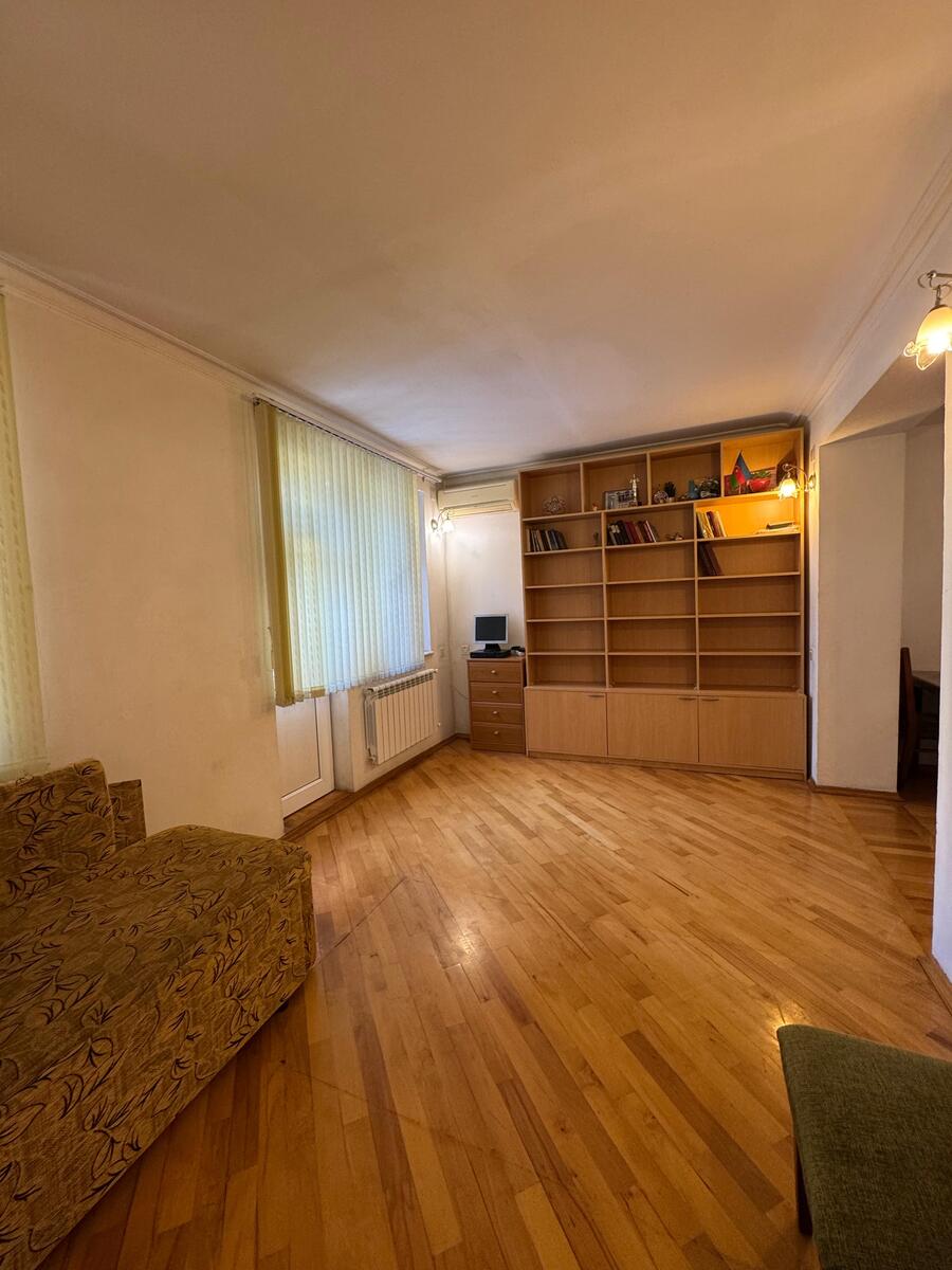 Satılır 3 otaqlı köhnə tikili 70 m² — Mənzil, Bakı (8)