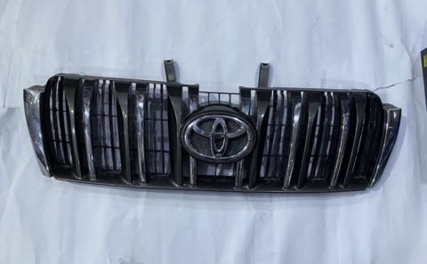 "Toyota Prado 2010, 2013" radiator barmaqlığı — Bakı