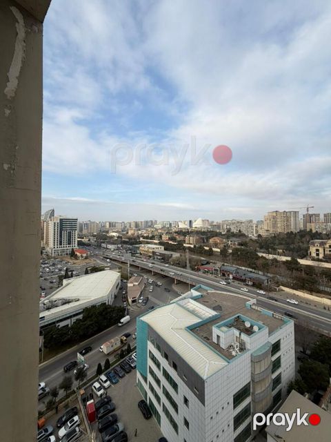 Satılır 3 otaqlı yeni tikili 135 m²