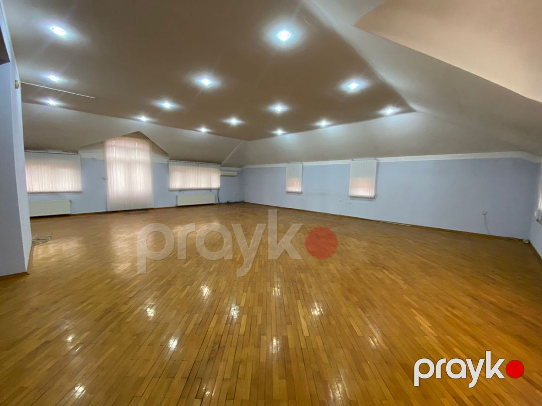 Satılır 10 otaqlı həyət evi/bağ evi 650 m² — Ev, villa, Bakı (4)