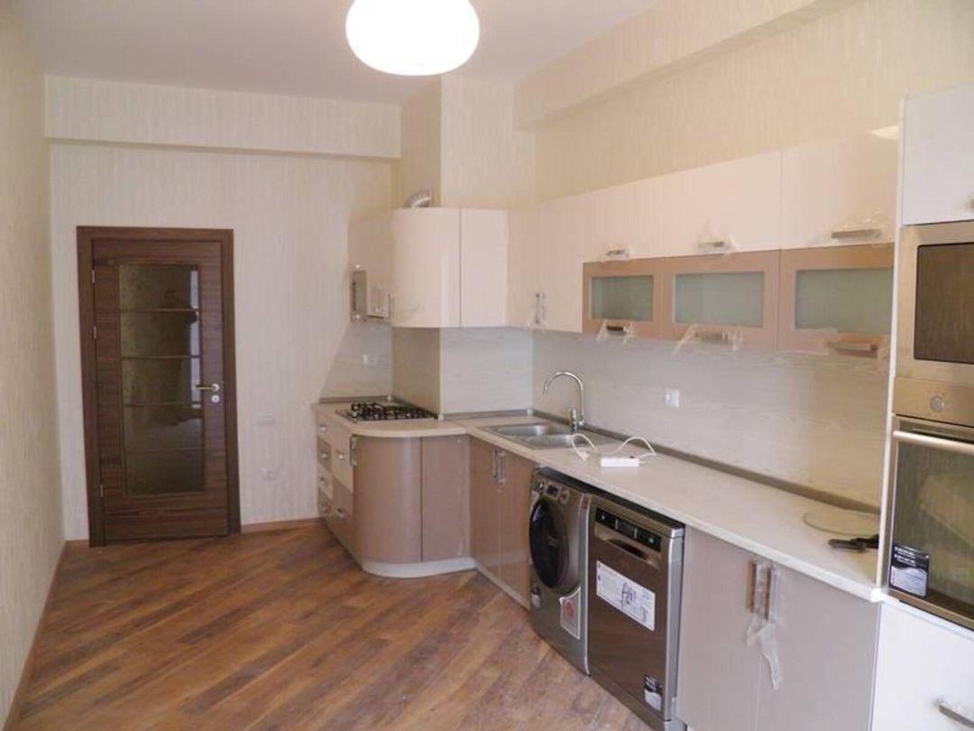 Satılır 4 otaqlı yeni tikili 180 m² — Mənzil, Bakı (7)