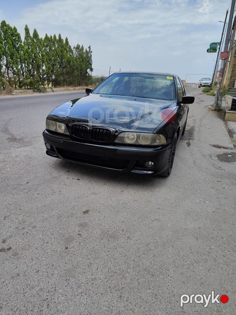 BMW 523, 2.5 L, 1998 il, 220 000 km