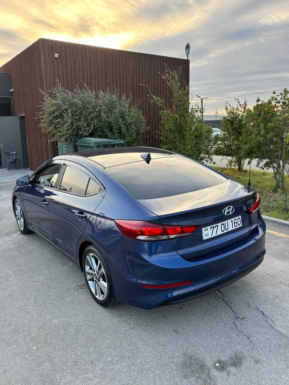 Hyundai Avante, 1.6 L, 2017 il, 197 000 km — Avtomobillər, Bakı (6)