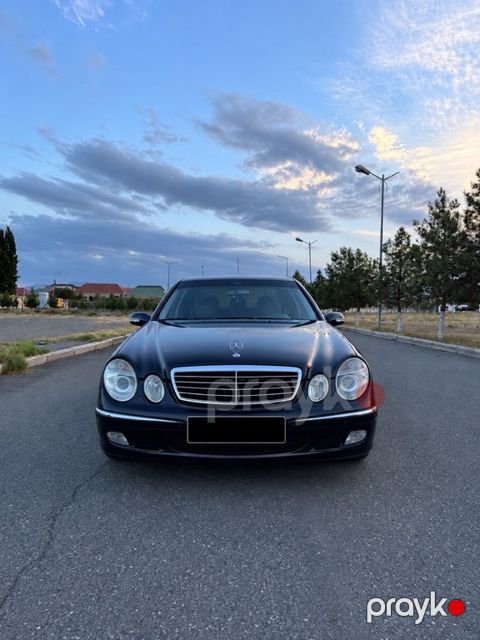 Mercedes E 270, 2.7 L, 2004 il, 424 000 km — Gəncə