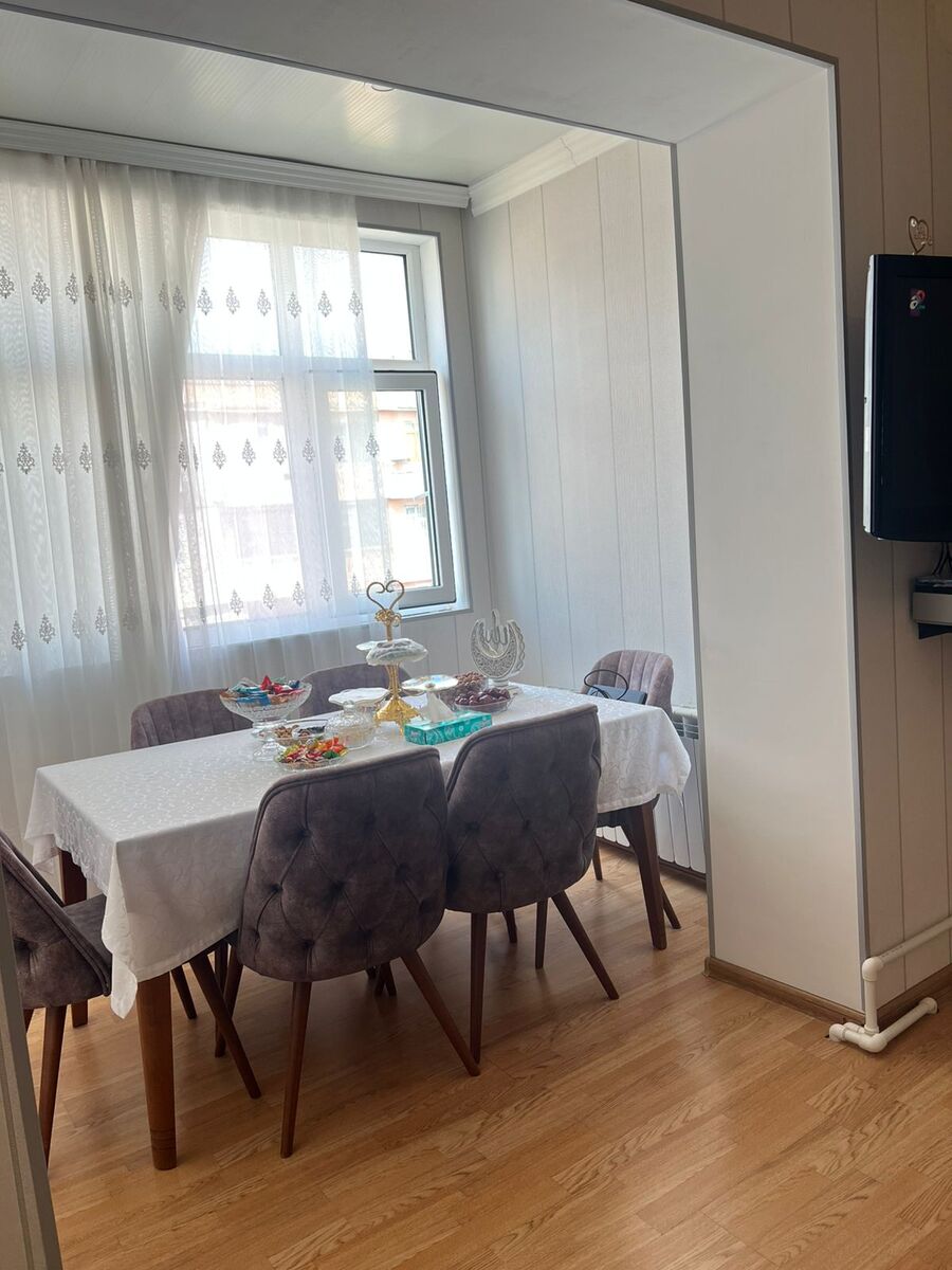 Satılır 3 otaqlı köhnə tikili 68 m² — Mənzil, Bakı (8)