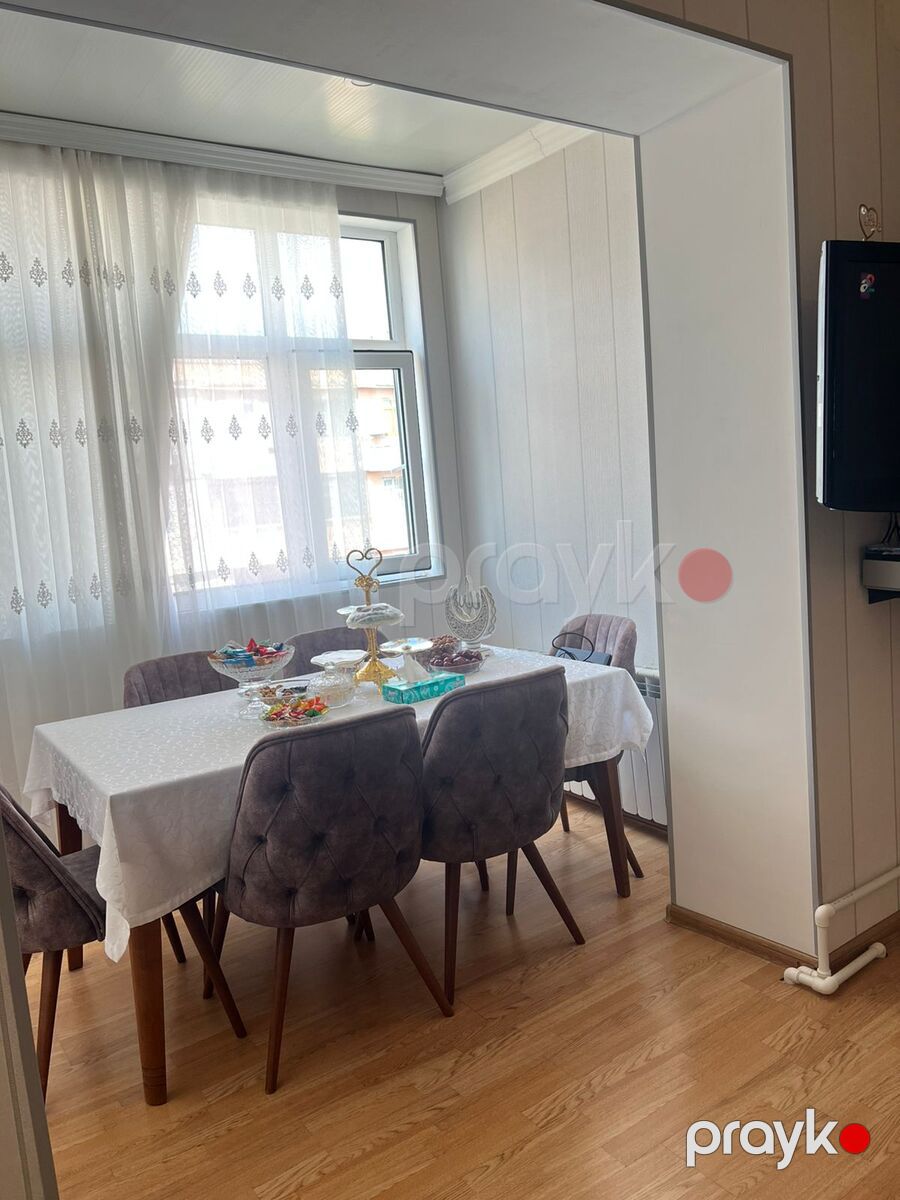 Satılır 3 otaqlı köhnə tikili 68 m² — Mənzil, Bakı (8)