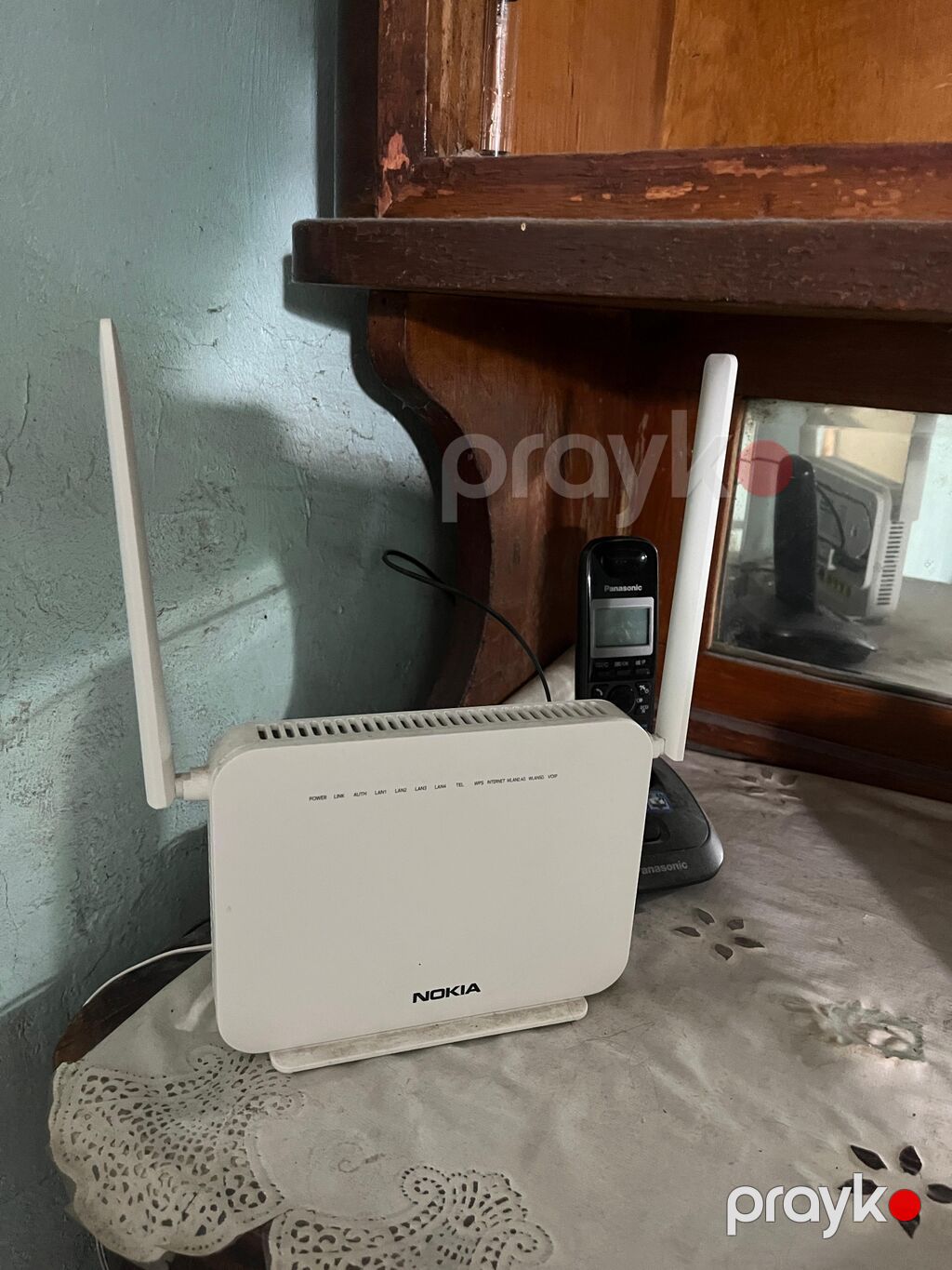 Nokia Wi‑Fi modem/router – model ALHN‑6001 Xüsusiyyətlər: - İki ədəd — Şəbəkə və server avadanlığı, Digah (2)