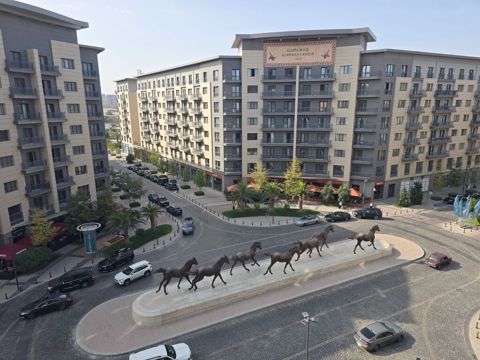 Ağ şəhər, 5 otaqlı, Yeni tikili, m. Xətai, 254 kv. m — Bakı