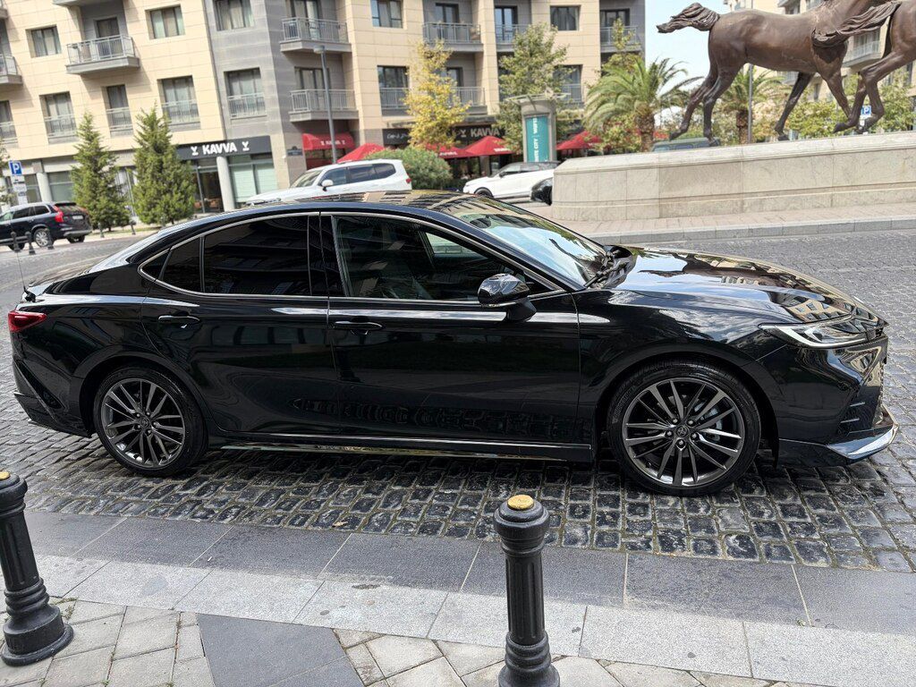 Toyota Camry, 2.0 L, 1 kWh, 2025 il, 11 000 km — Avtomobillər, Bakı (8)